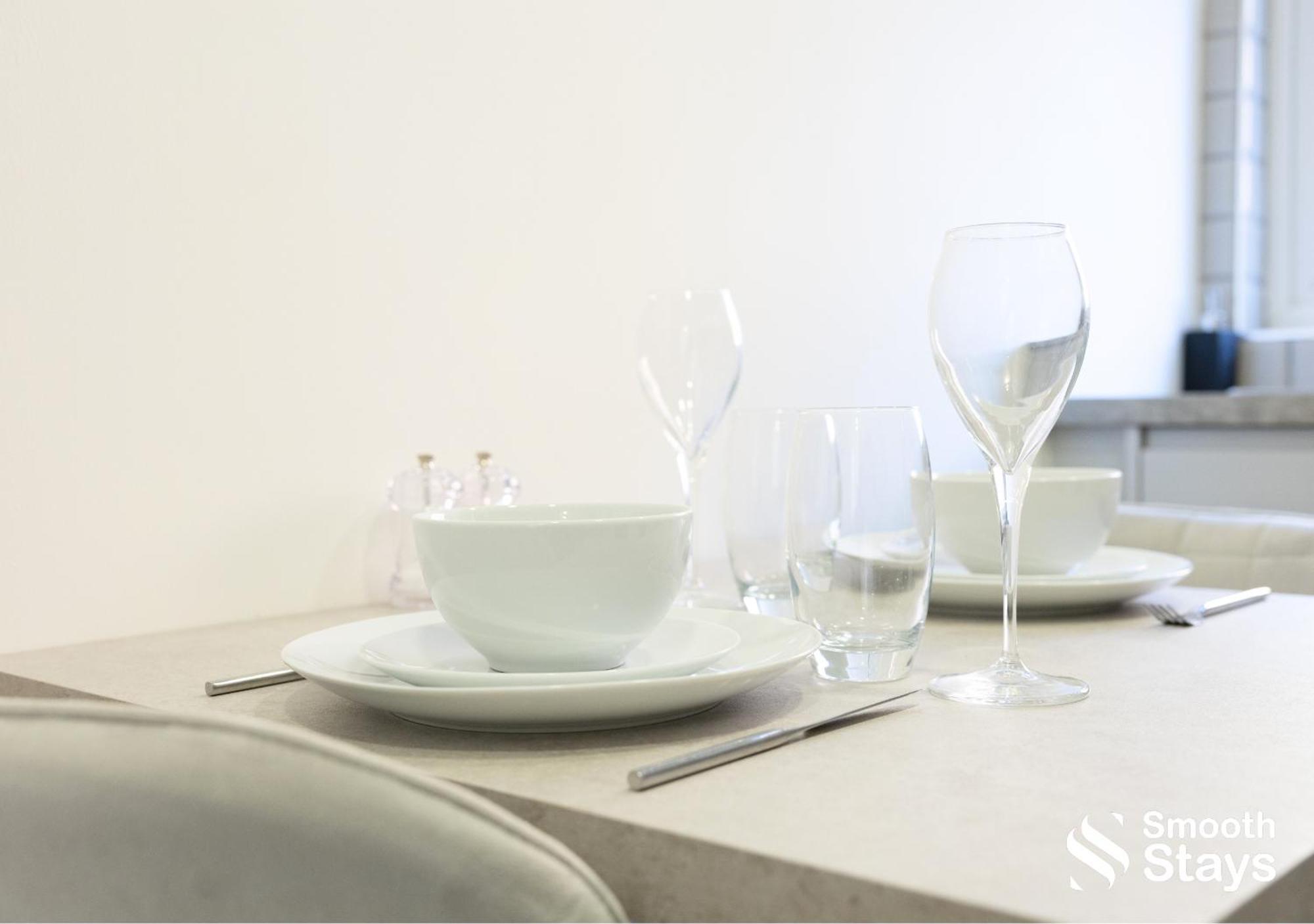 One Bedroom Apartment At Smooth Stays Short Lets & Serviced Accommodation Preston With Parking Near Train Station מראה חיצוני תמונה